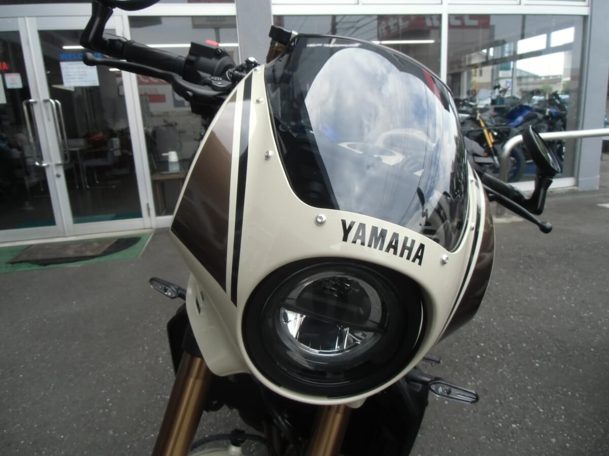 XSR900 カウル入荷取付!